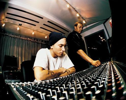 eminem-studio-dr-dre-relapse