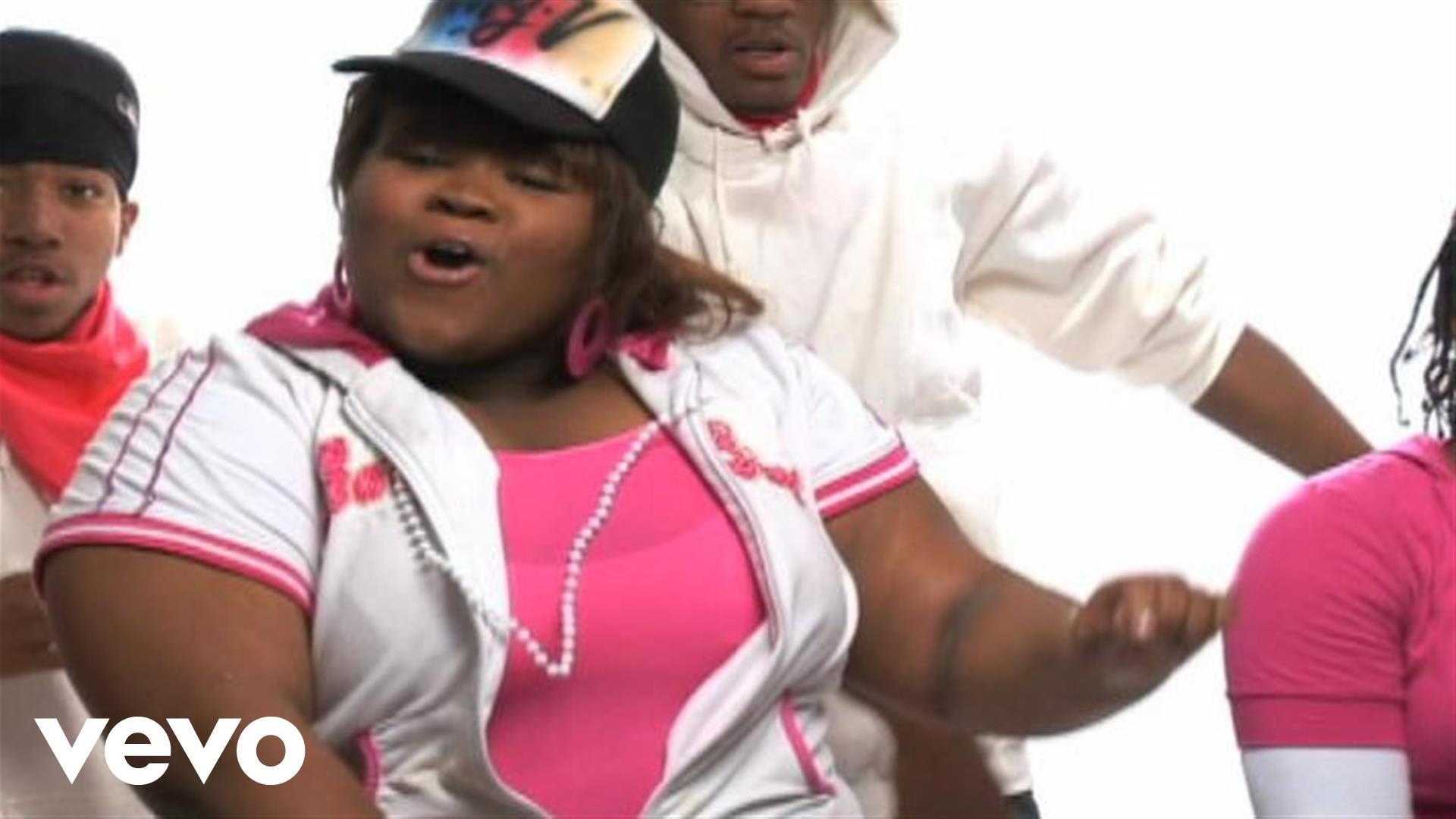 Heavy Vee drops  I Don’t Need A Hook under Razor and Tie Ent.