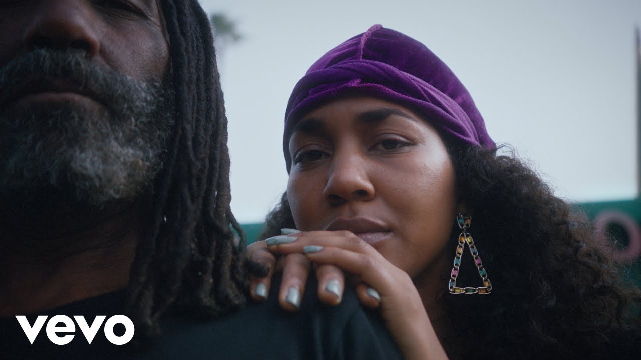 Pharrell Williams ft. Jay-Z – Entrepreneur Video